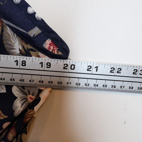 Shein Curve Blue Floral Print Flowy Frill Wrap Cross Front Cami Dress 2XL - Picture 7 of 10